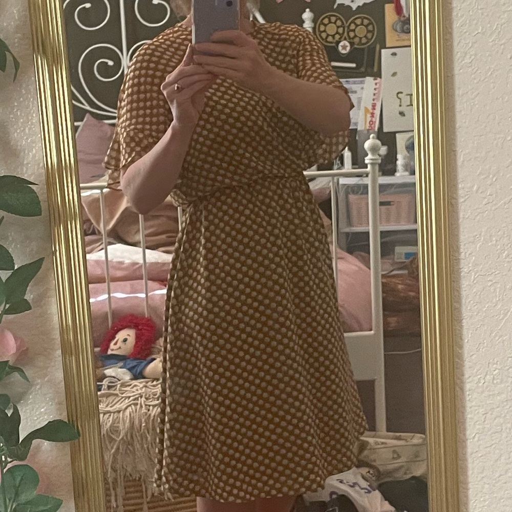 LOFT M Dress With Short Sleeves